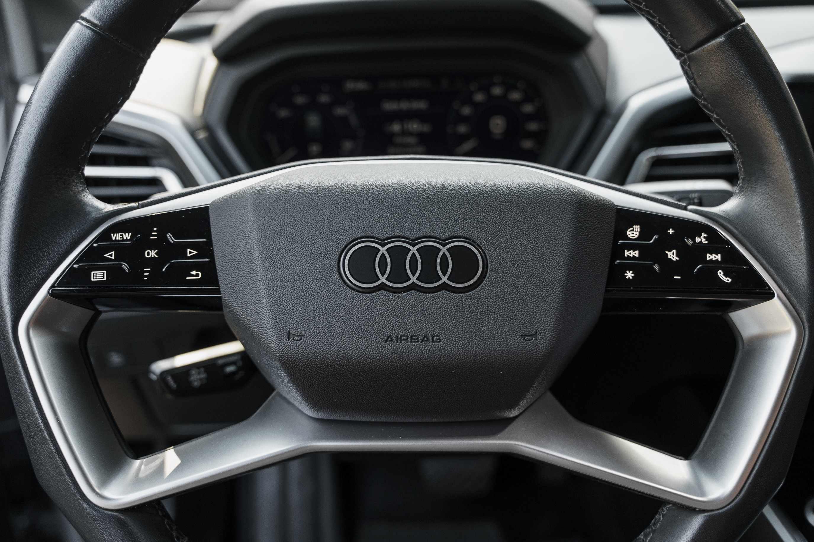 Used 2023 Audi Q4 e-tron Prestige w/ Black Optic Package AWD/4WD image 14