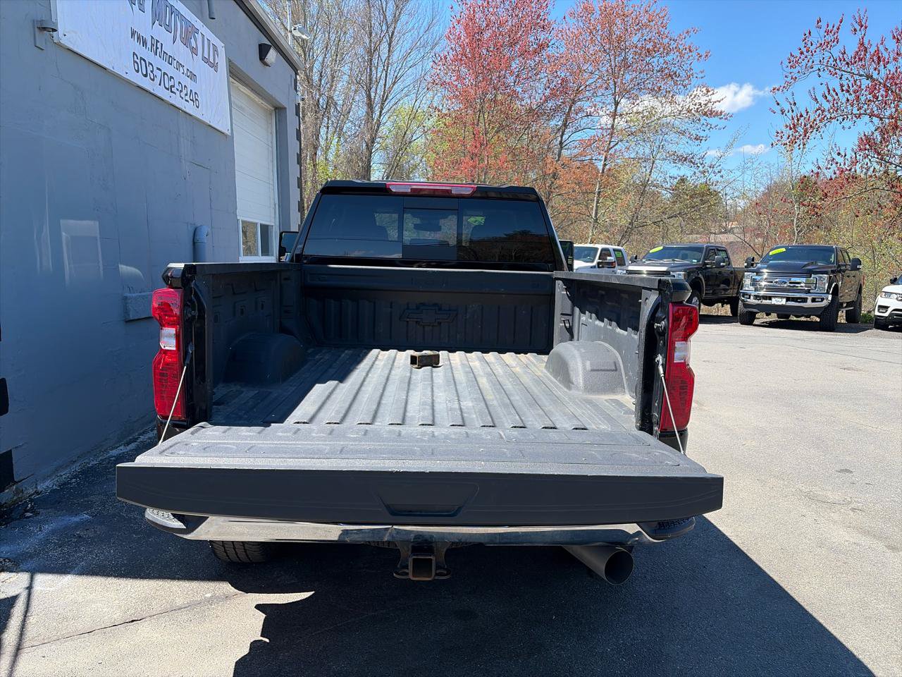Used 2025 Chevrolet Silverado 2500 LT w/ Convenience Package AWD/4WD image 7