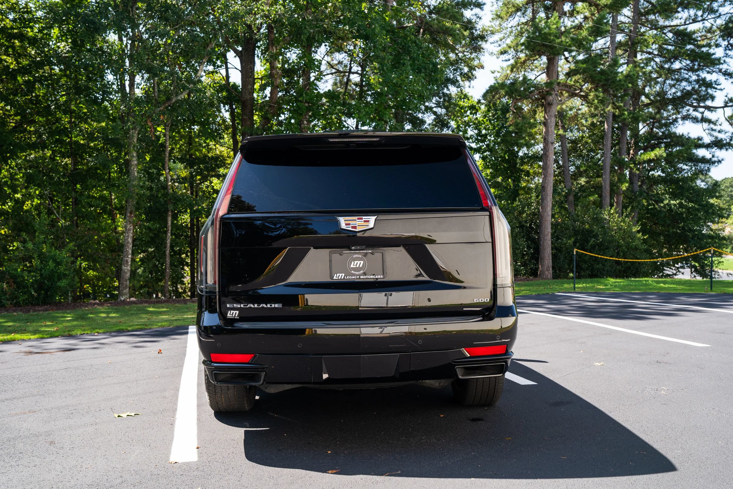 Used 2022 Cadillac Escalade Sport Platinum AWD/4WD image 7