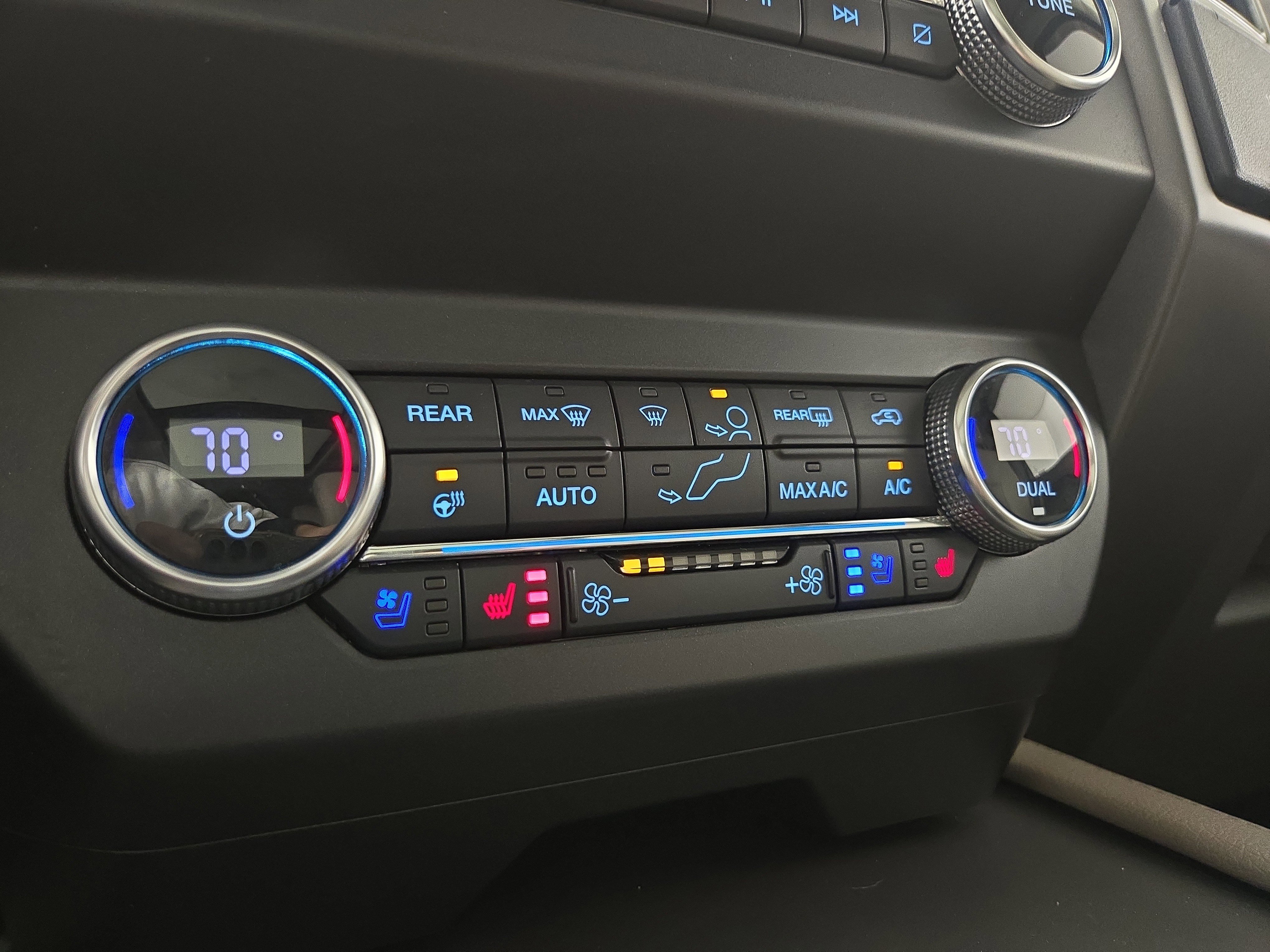 Used 2019 Ford Expedition Max XLT w/ Equipment Group 202A image 29