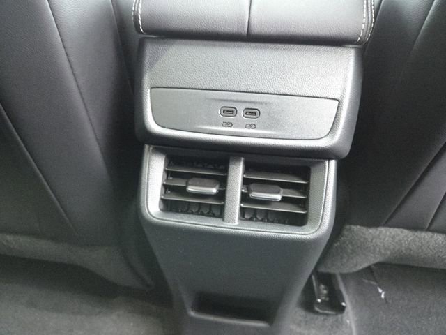 New 2026 GMC Terrain Elevation image 16