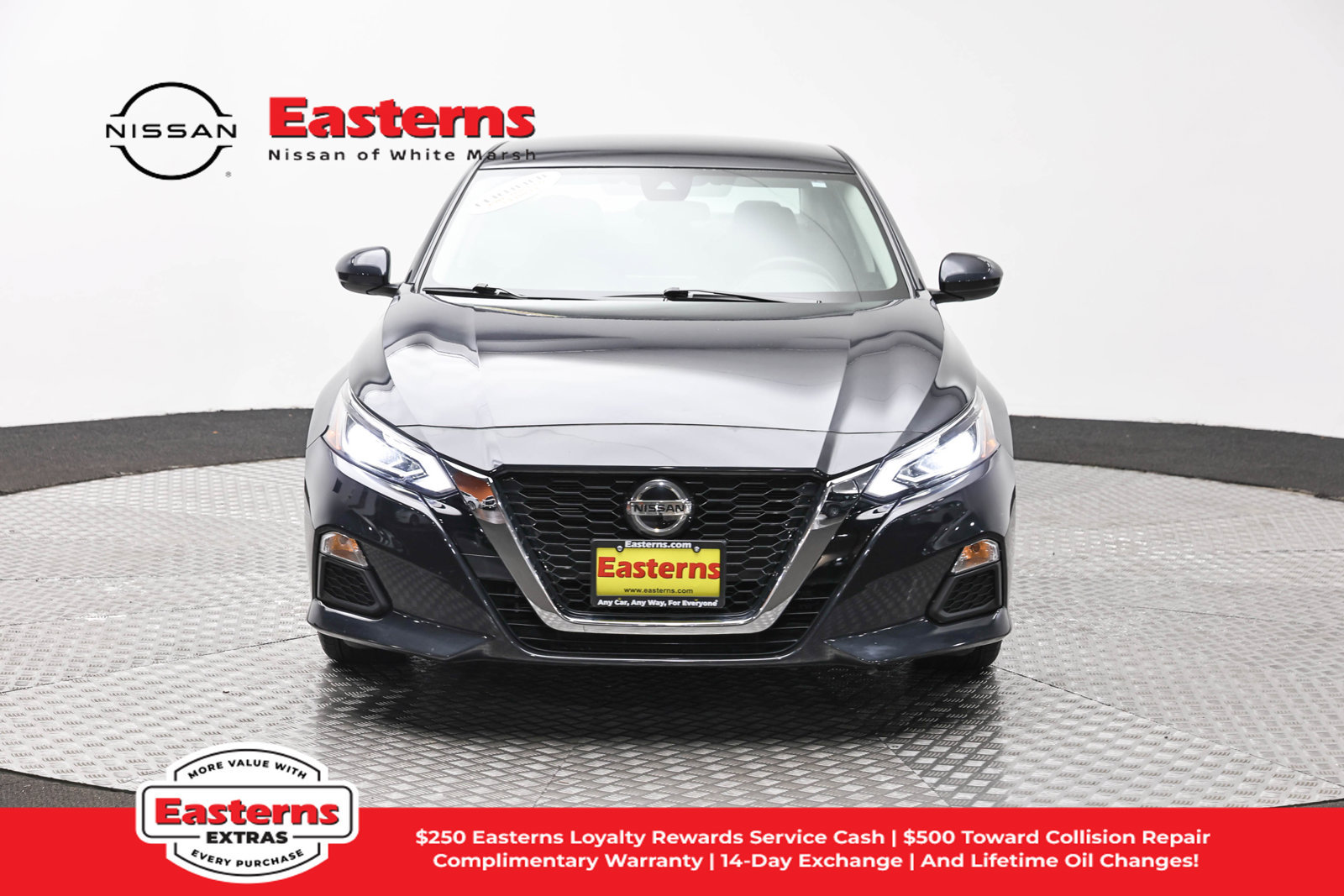 Used 2022 Nissan Altima 2.5 SV FWD image 2
