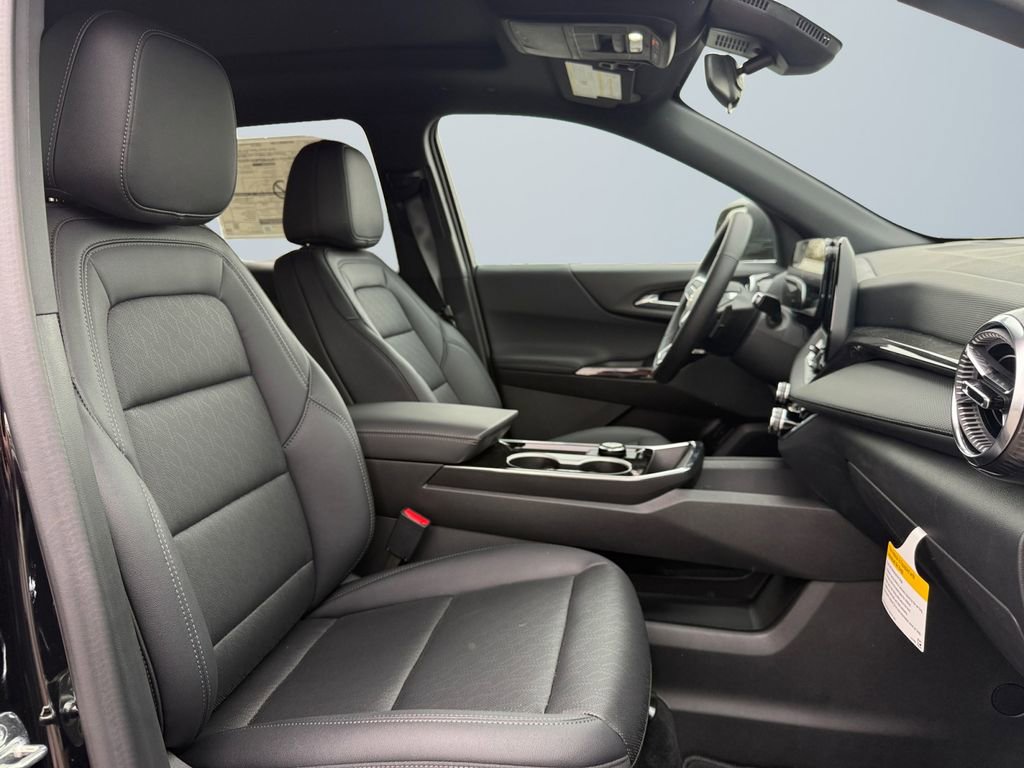 New 2026 Chevrolet Equinox LT w/ Convenience Package II AWD/4WD image 15