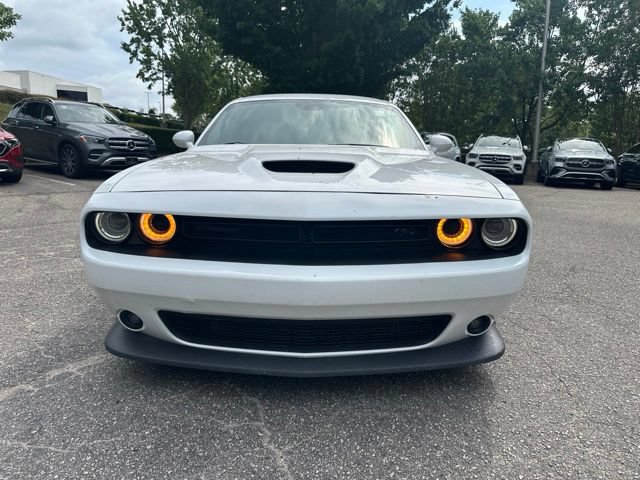 Used 2019 Dodge Challenger R/T RWD image 2