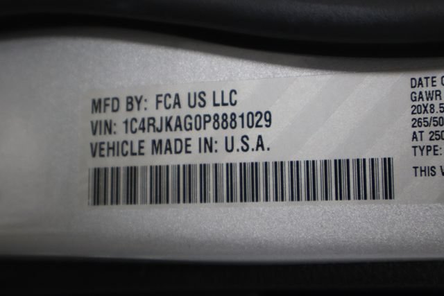 Used 2023 Jeep Grand Cherokee L Laredo AWD/4WD image 37