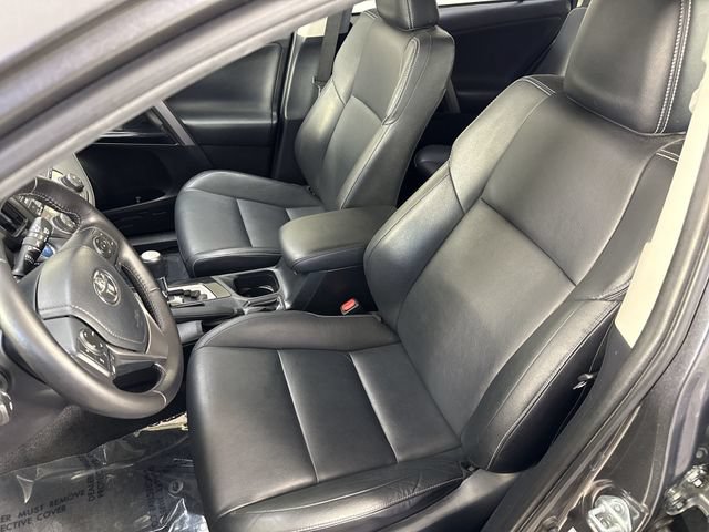 Used 2017 Toyota RAV4 Limited w/ Advanced Technology Package AWD/4WD image 19