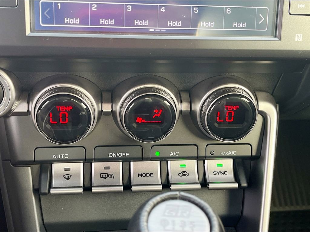 Used 2025 Toyota GR86 w/ ALL Weather Mat Package (TMS) RWD image 15