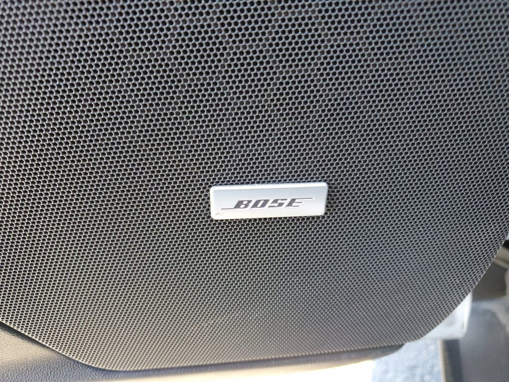 Used 2017 Cadillac XT5 Luxury w/ Driver Awareness Package image 24