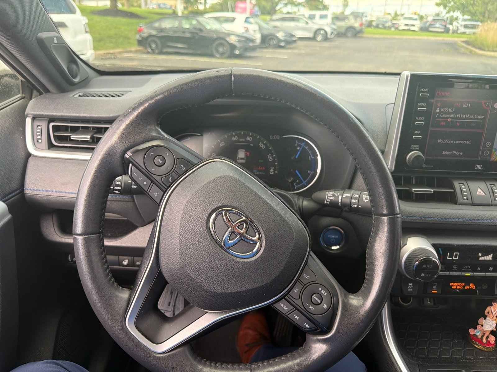 Used 2020 Toyota RAV4 XSE w/ XSE Grade Weather Package AWD/4WD image 25