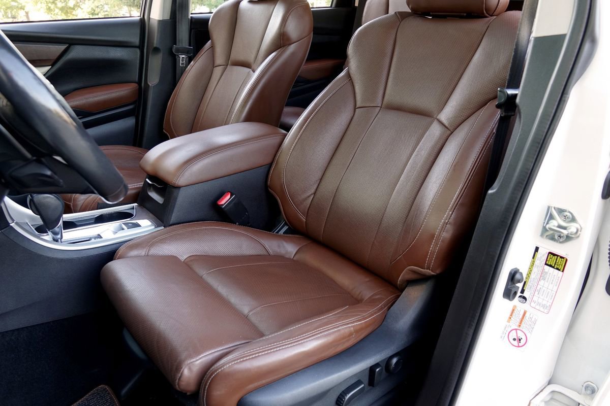 Used 2019 Subaru Ascent Touring image 6