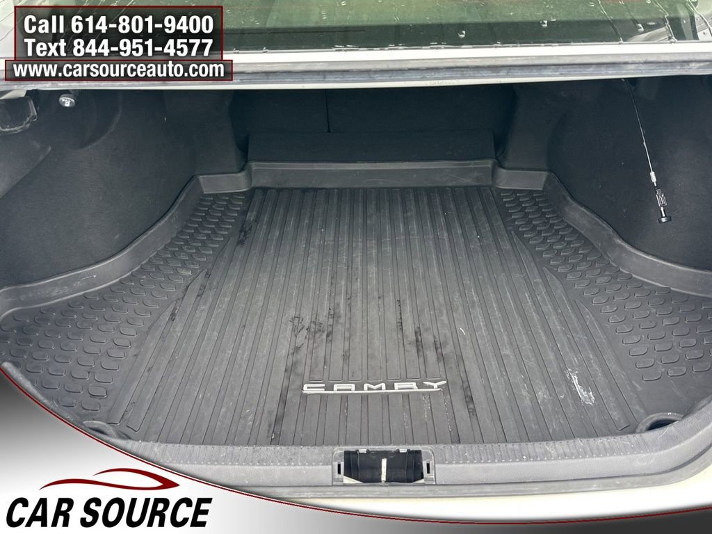 Used 2018 Toyota Camry LE FWD image 8