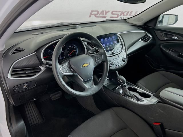 Used 2024 Chevrolet Malibu LT image 31