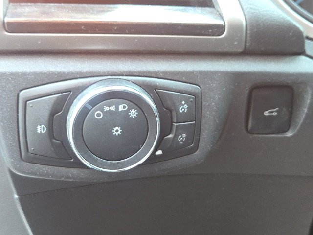 Used 2014 Ford Fusion SE w/ Equipment Group 202A FWD image 24
