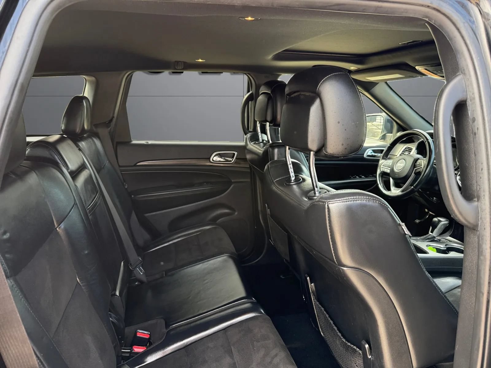 Used 2019 Jeep Grand Cherokee Altitude AWD/4WD image 20