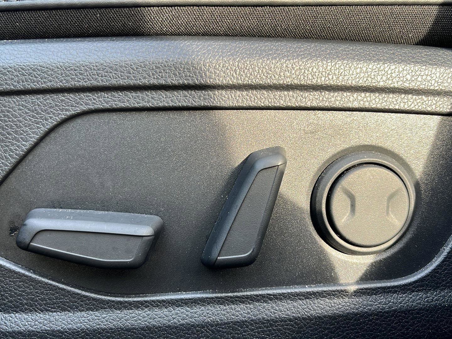 Used 2025 Kia K5 EX image 10