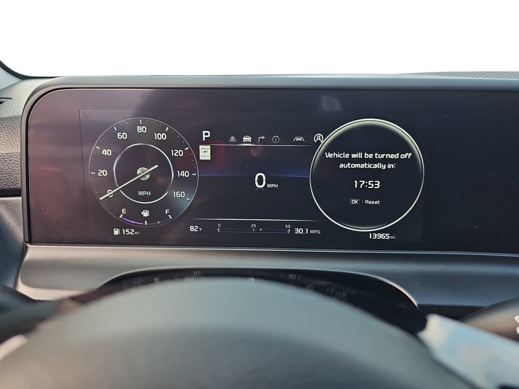 Used 2024 Kia Seltos EX AWD/4WD image 19