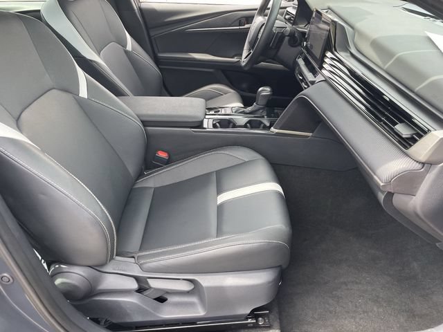 Used 2026 Toyota Camry SE FWD image 11