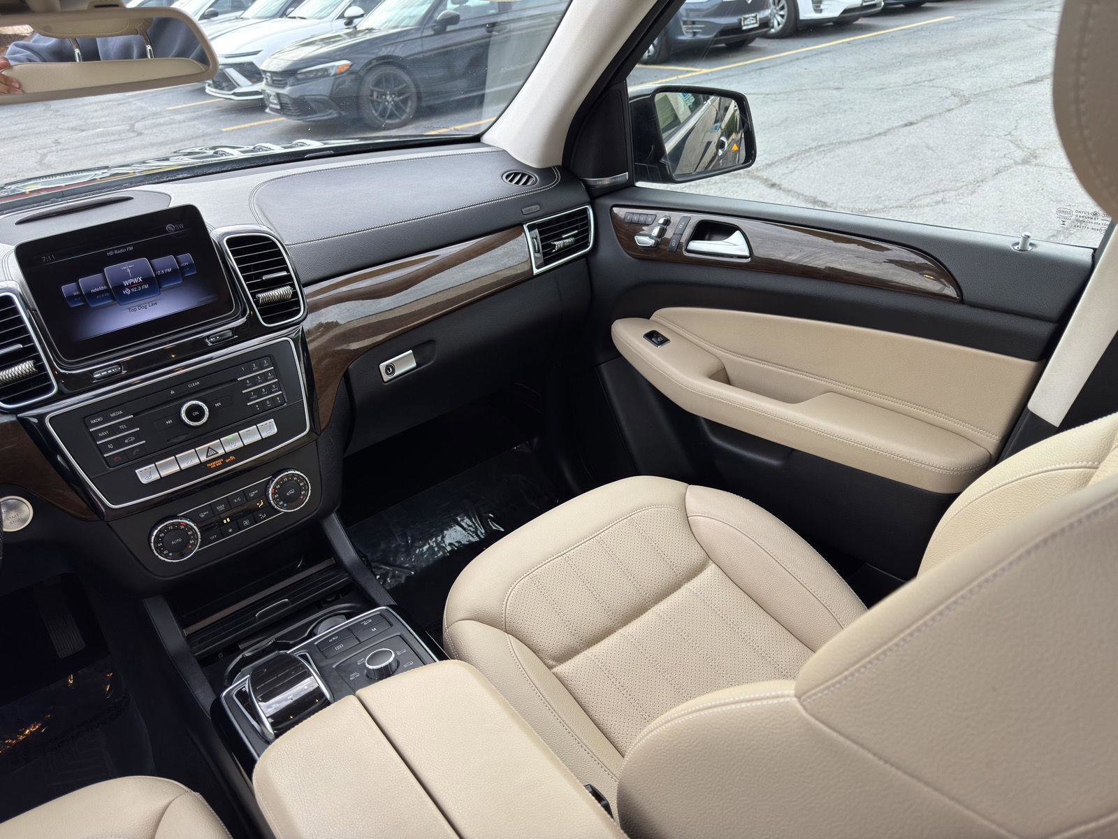 Used 2019 Mercedes-Benz GLS 450 4MATIC w/ Premium 1 Package image 29