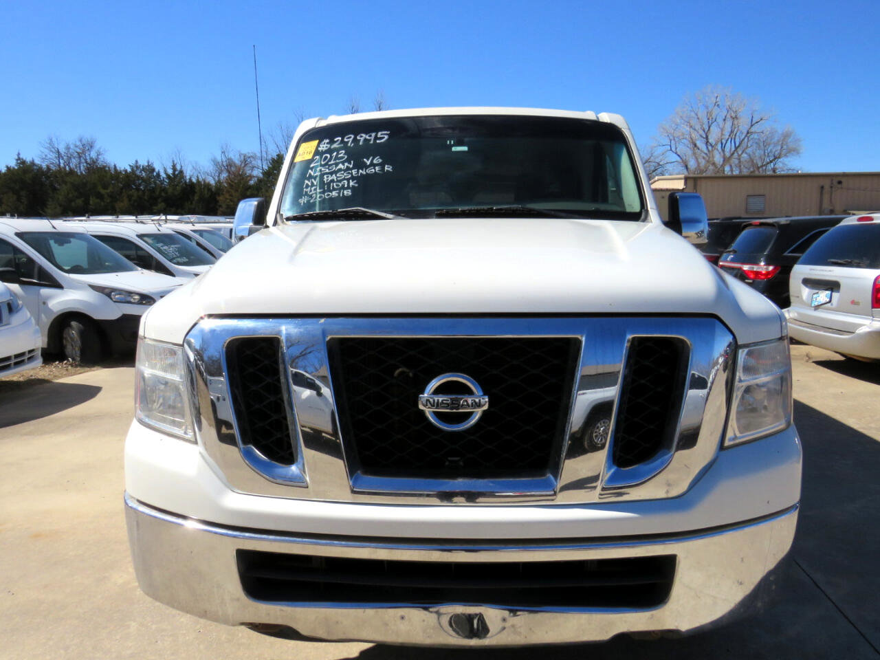Used 2013 Nissan NV 3500 SV image 2