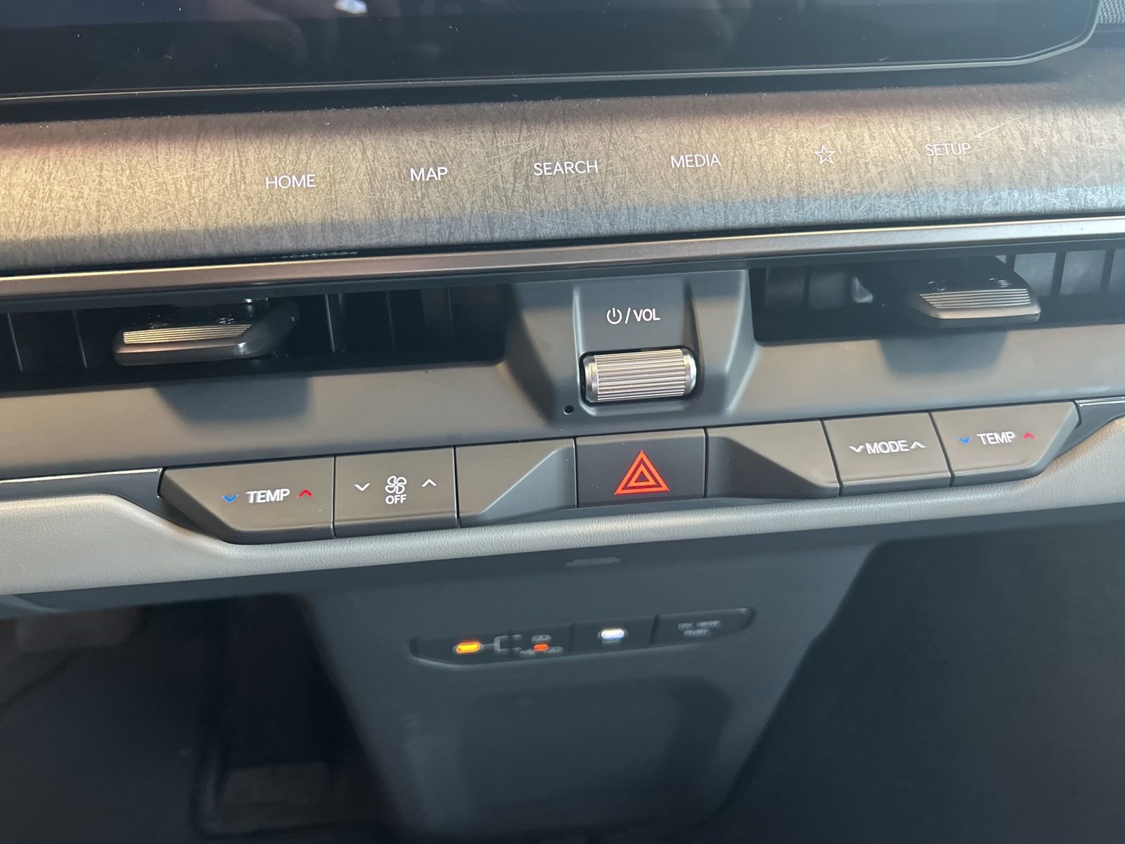 New 2026 Kia EV9 Wind image 36