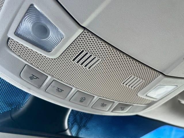 Used 2023 Ford Edge Titanium image 41