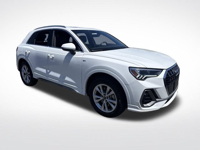 Used 2025 Audi Q3 2.0T Premium AWD/4WD image 11