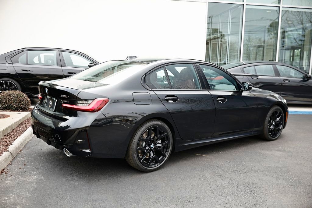 New 2026 BMW 330i Sedan image 7