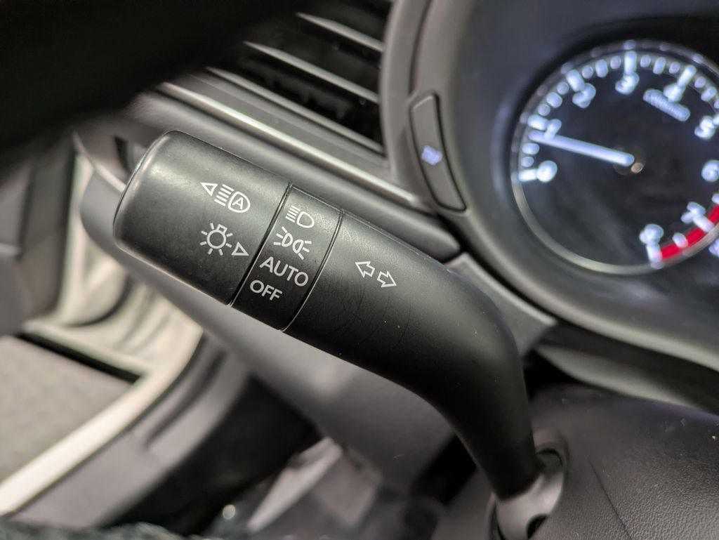 Certified 2022 MAZDA CX-30 AWD 2.5 S w/ Select Package image 19
