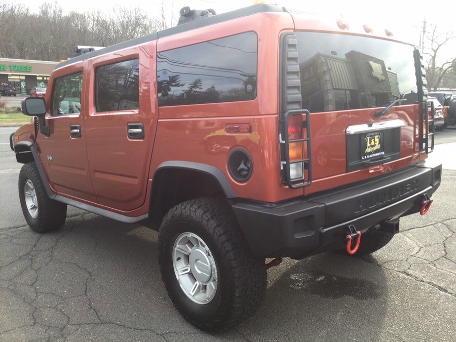 Used 2003 HUMMER H2 w/ Preferred Equipment Group image 9