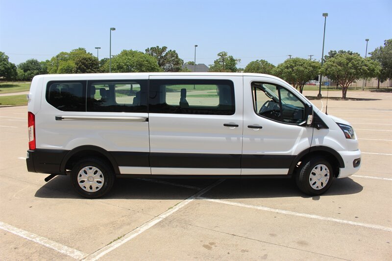 Used 2023 Ford Transit 350 XLT RWD image 5