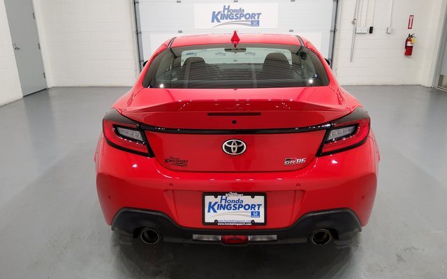 Used 2024 Toyota GR86 Premium image 5