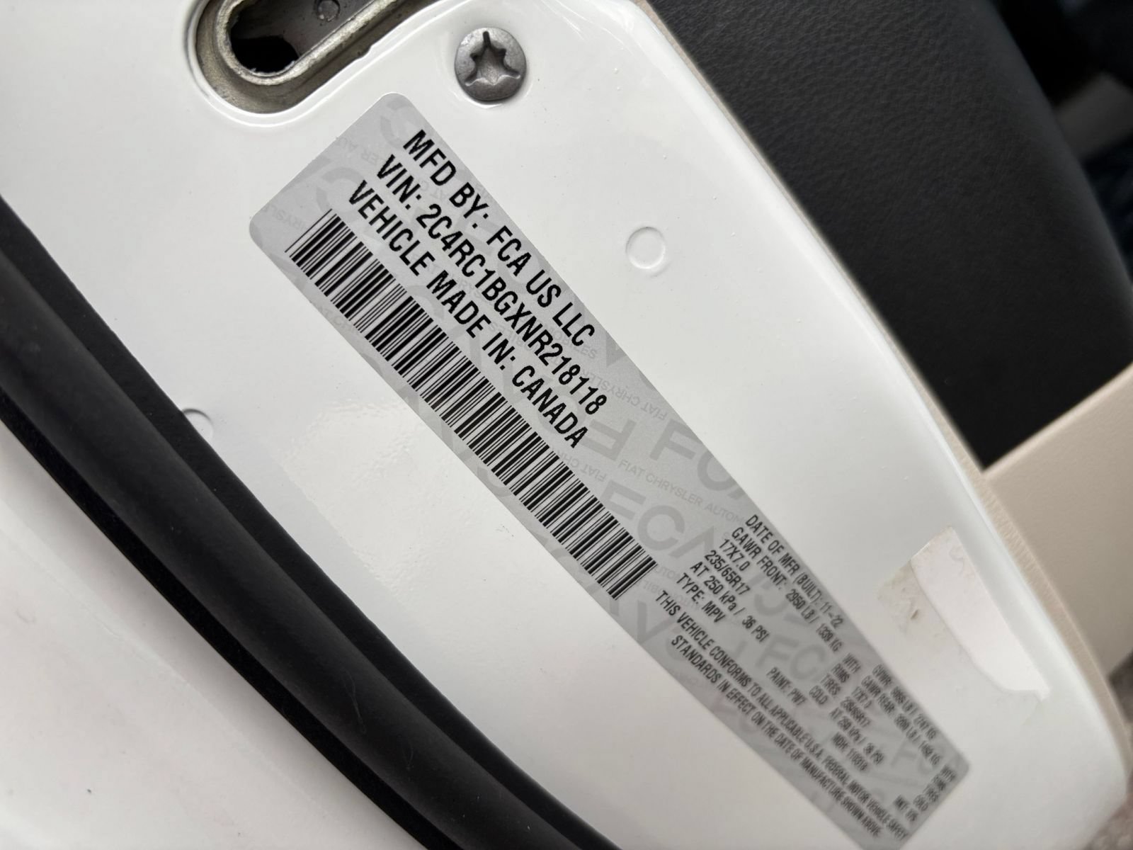Used 2022 Chrysler Pacifica Touring-L FWD image 31