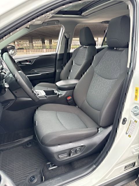 Certified 2024 Toyota RAV4 XLE w/ Convenience Package AWD/4WD image 18