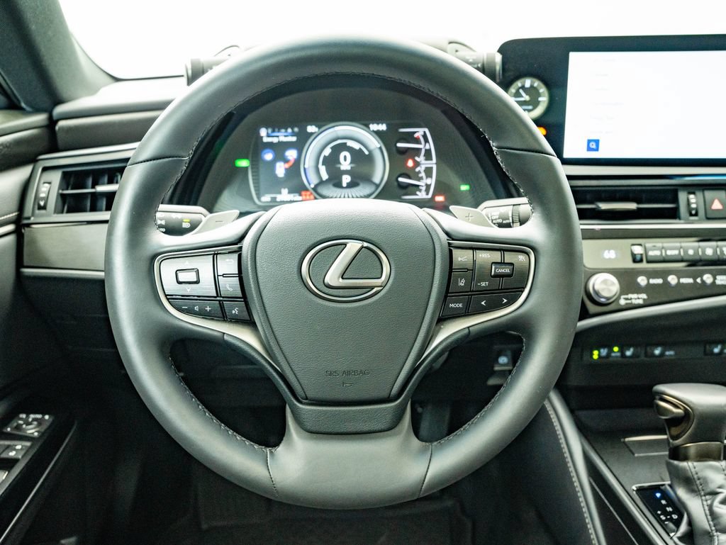 Certified 2025 Lexus ES 300h F Sport FWD image 39