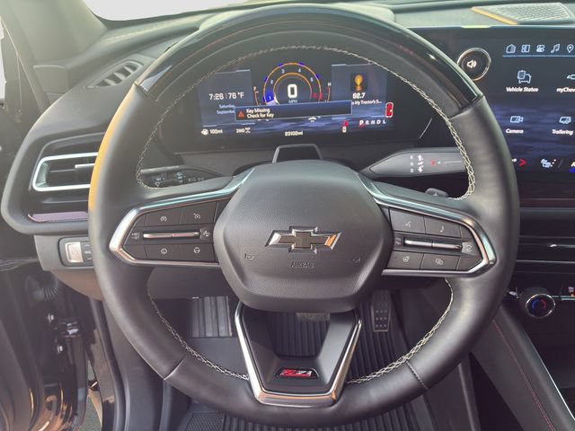 Used 2025 Chevrolet Traverse Z71 w/ Enhanced Driving Package AWD/4WD image 15