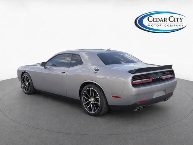 Used 2018 Dodge Challenger R/T Scat Pack RWD image 3