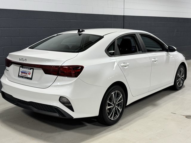 Used 2022 Kia Forte LXS w/ LXS Technology Package FWD image 20