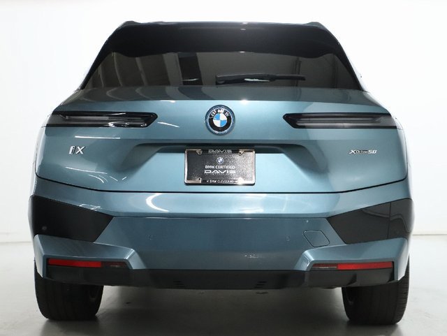 Used 2024 BMW iX xDrive50 w/ Premium Package AWD/4WD image 43