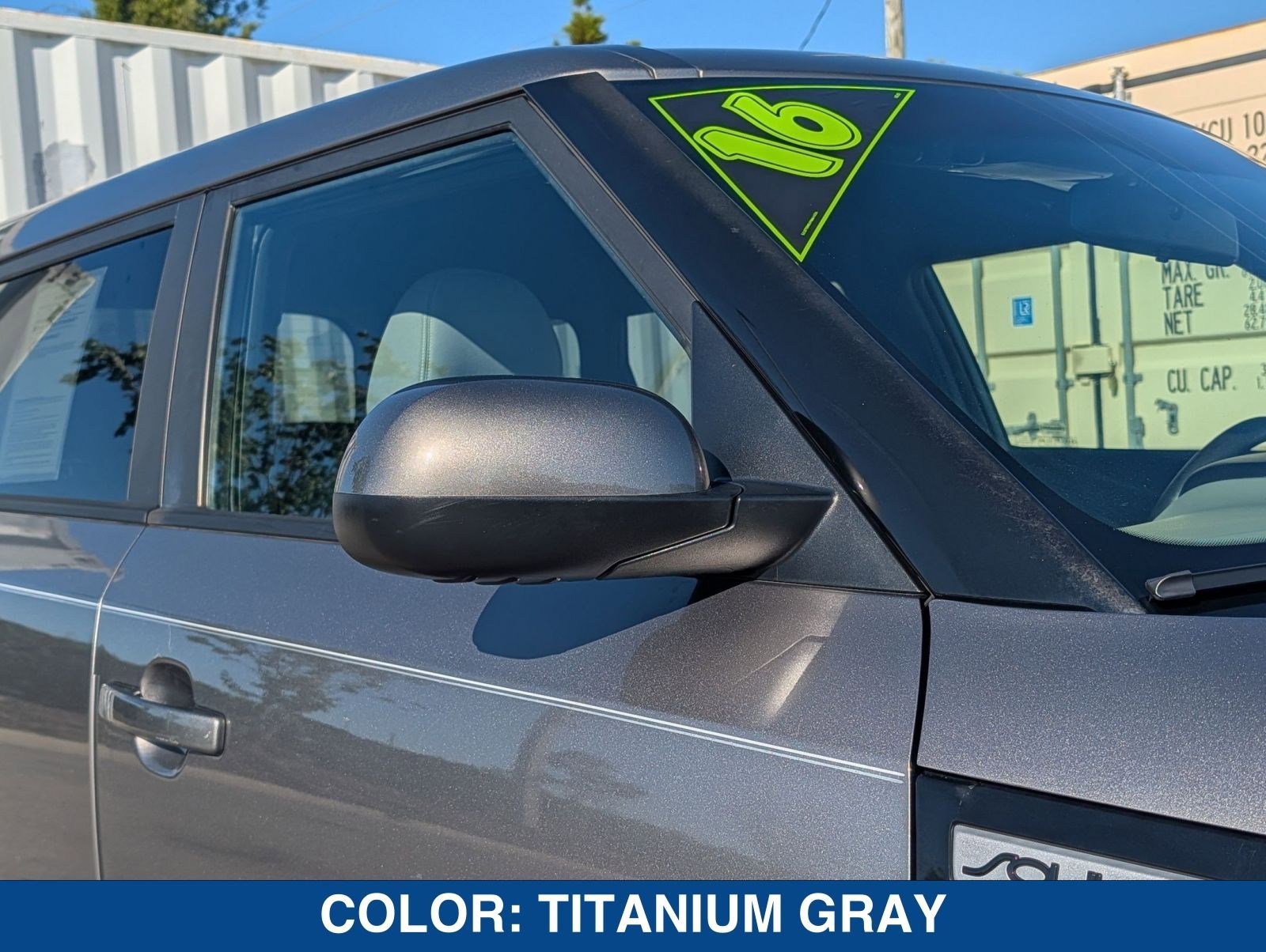 Used 2016 Kia Soul + image 10