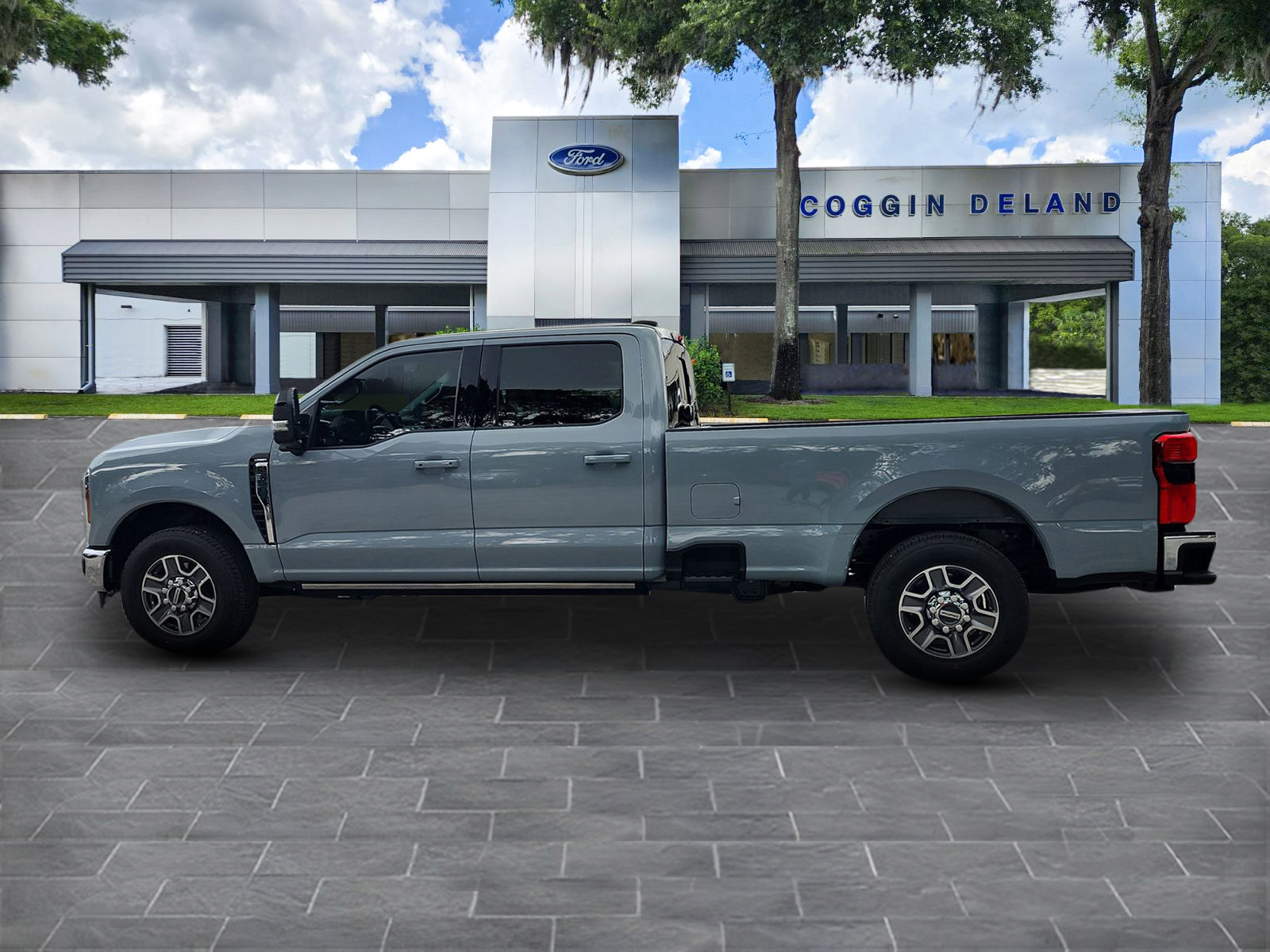New 2026 Ford F350 Lariat image 2