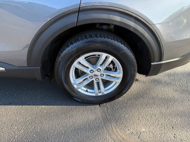 Used 2022 Ford Explorer XLT w/ Equipment Group 202A image 22