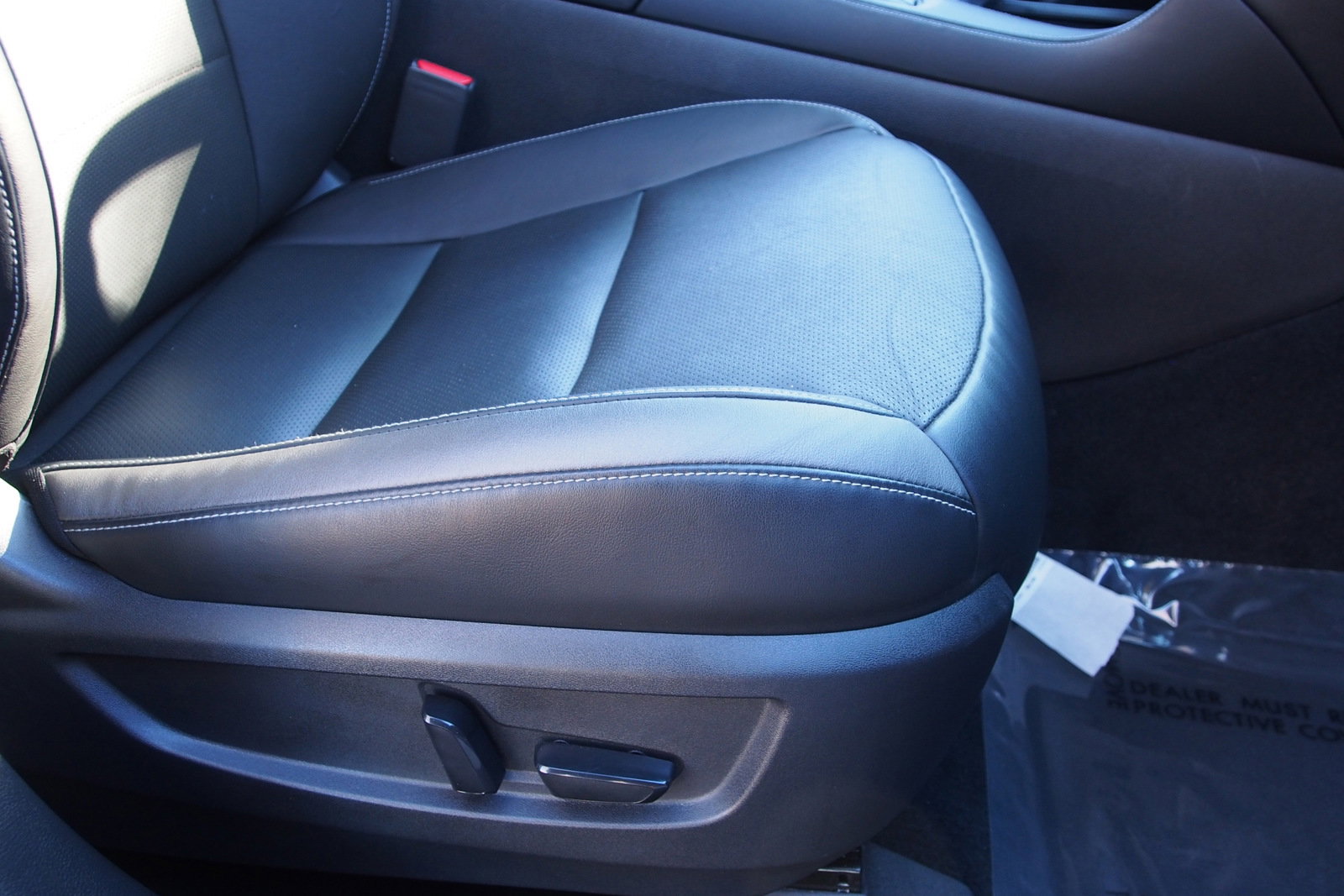 Used 2022 INFINITI QX50 Luxe image 12