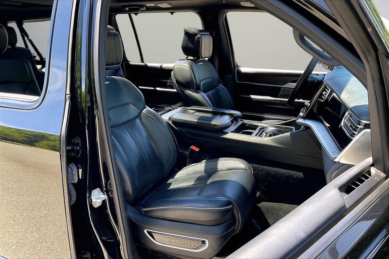 Certified 2024 Jeep Grand Wagoneer L Series II w/ Quick Order Packagew 28T AWD/4WD image 25