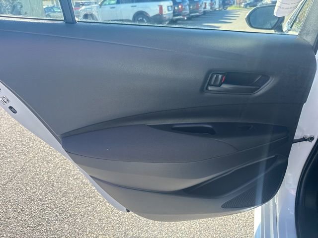 Used 2023 Toyota Corolla LE image 48