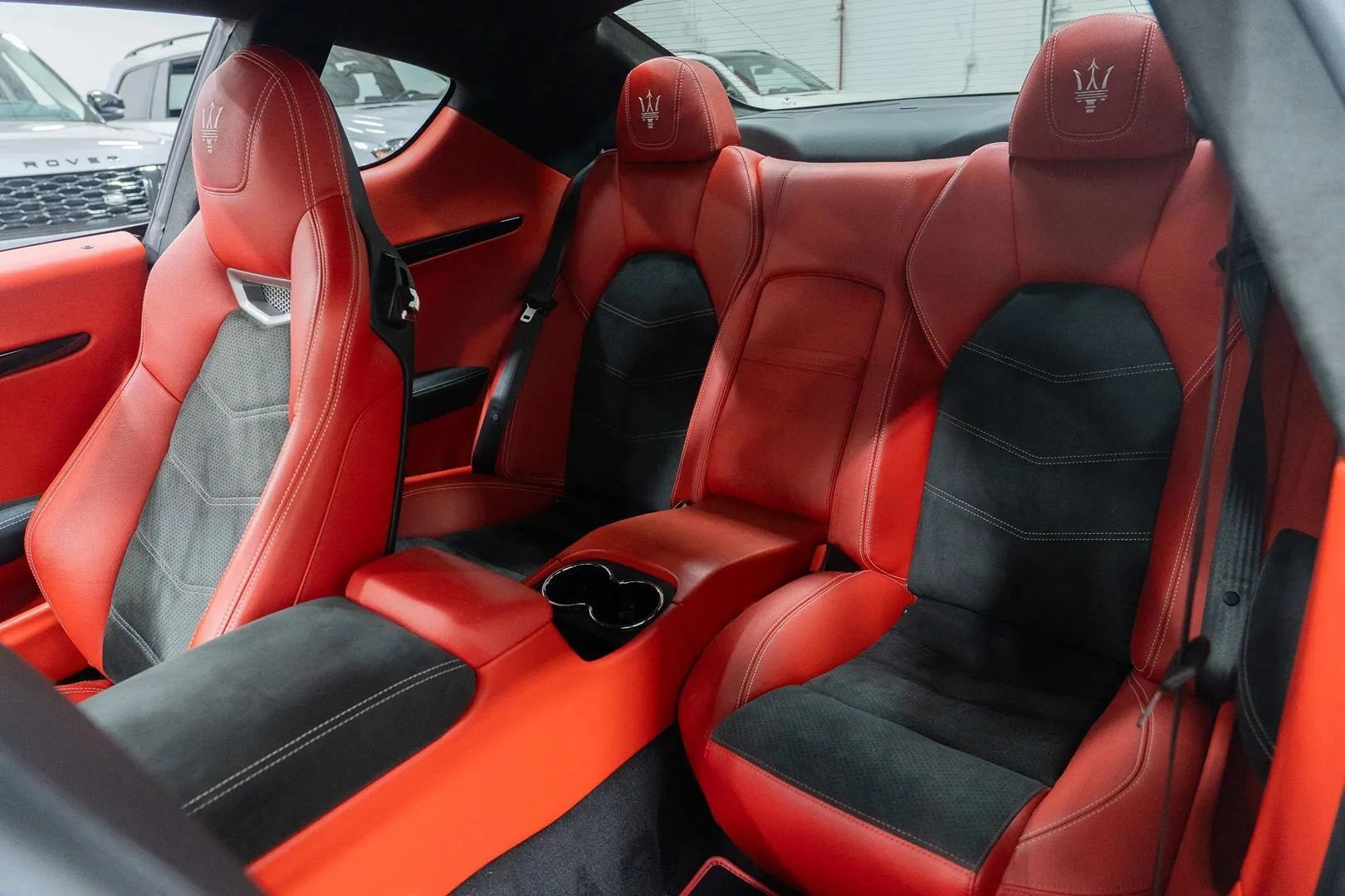 Used 2017 Maserati GranTurismo Sport RWD image 19