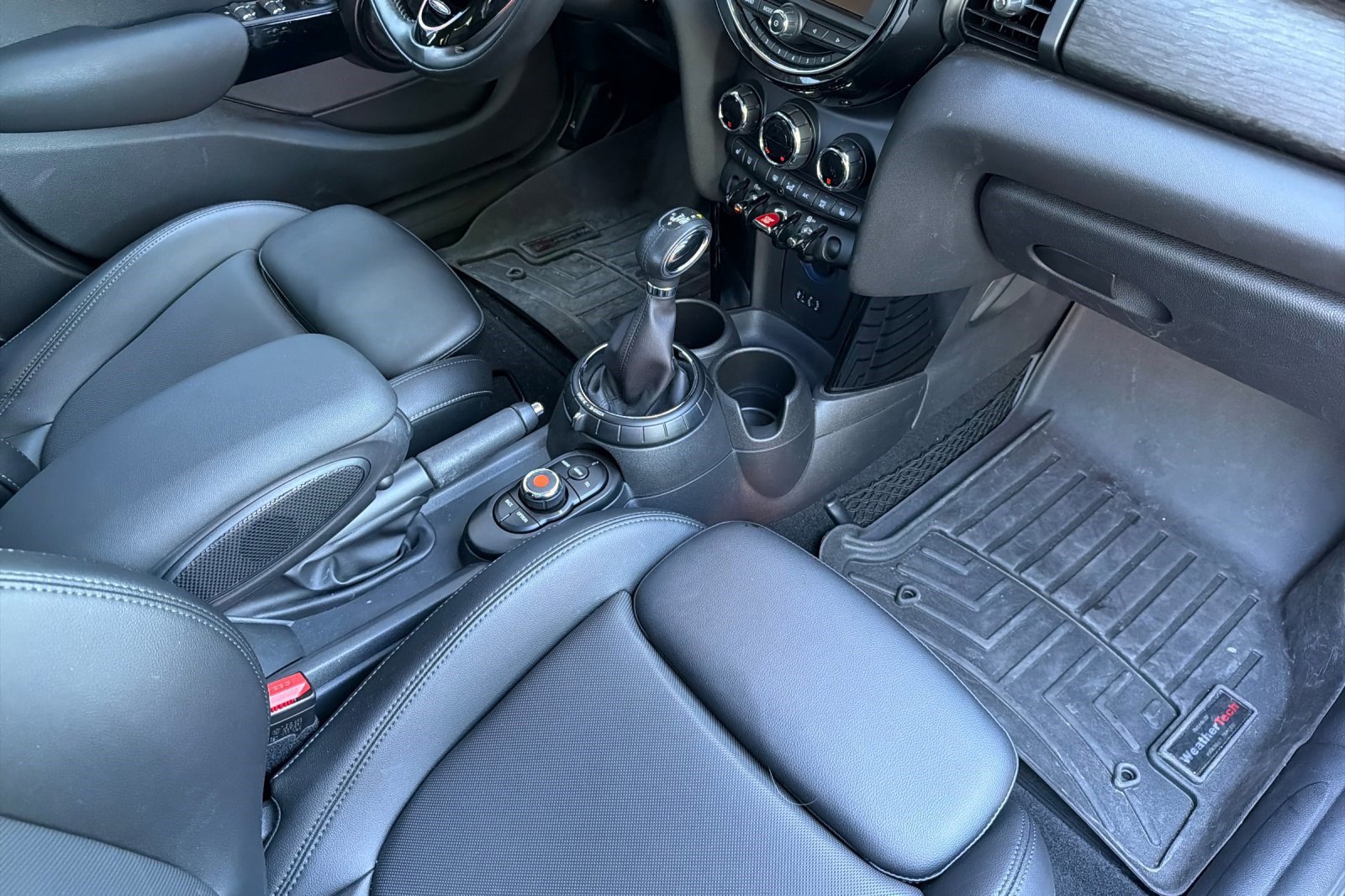 Used 2017 MINI Cooper S image 19