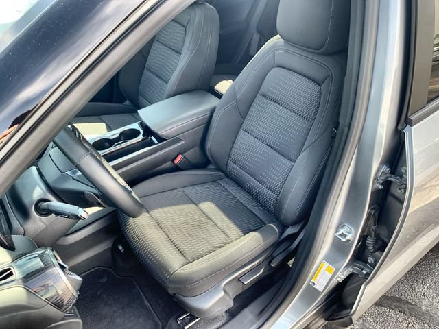 Used 2025 Chevrolet Equinox LT w/ Safety and Technology Package FWD image 20