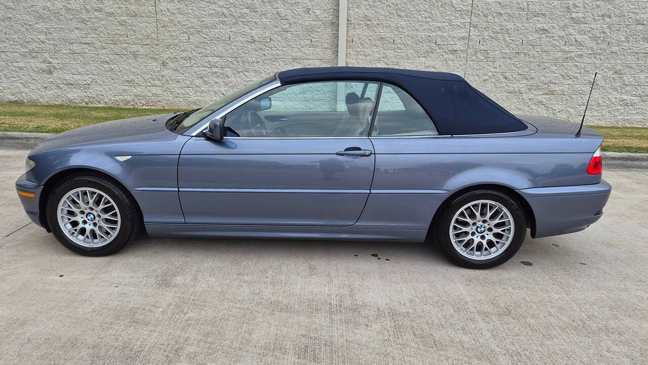 Used 2005 BMW 325Ci Convertible RWD image 4