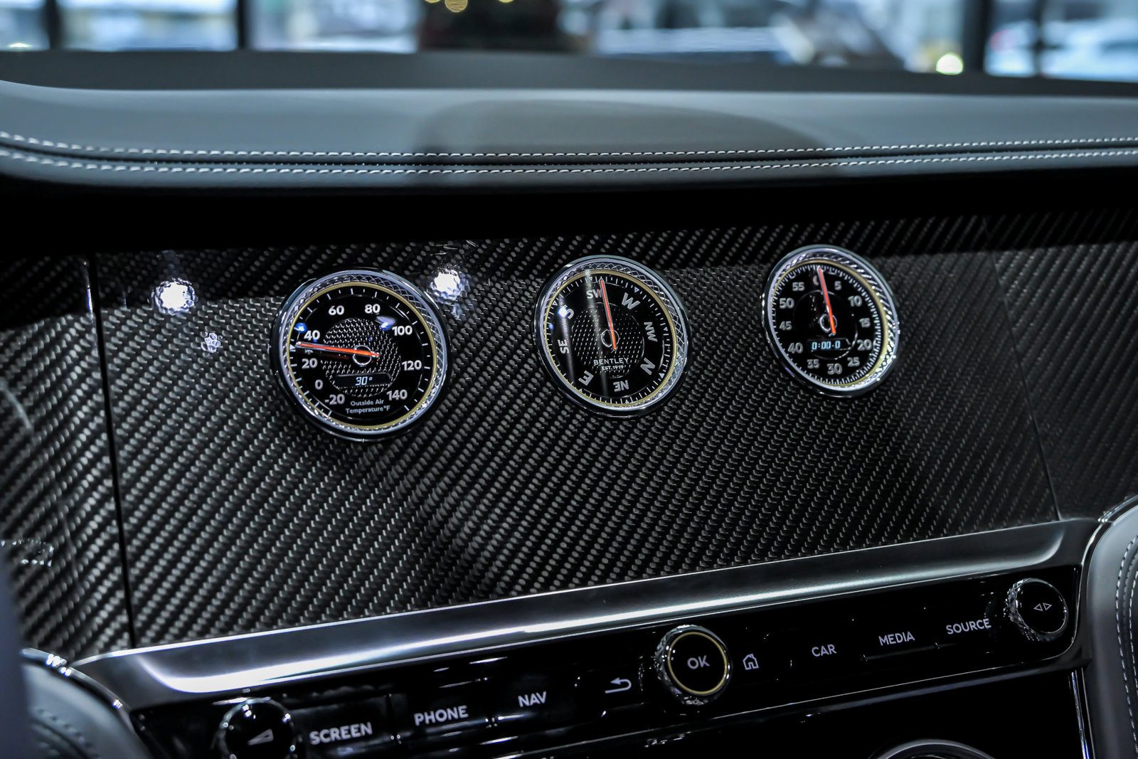 Used 2024 Bentley Continental GT image 43