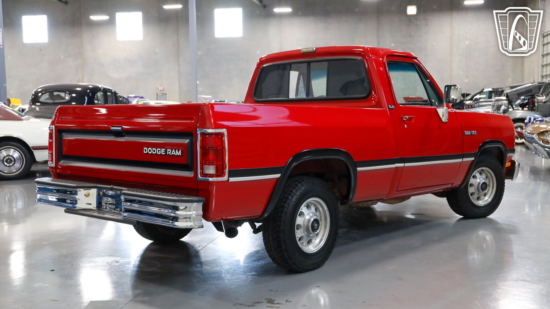 Used 1992 Dodge D/W Truck 150 RWD image 6